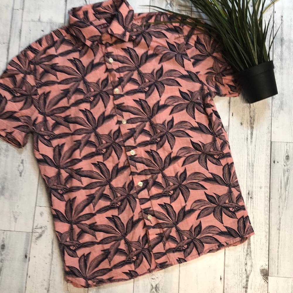 Axist Hawaiian shirt Small